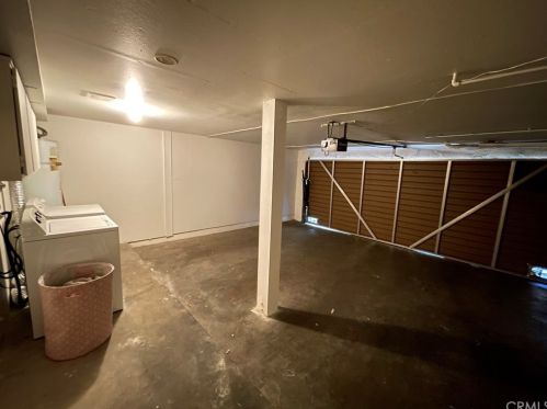 701 Acacia Ave, Glendale CA  91205-3079 exterior