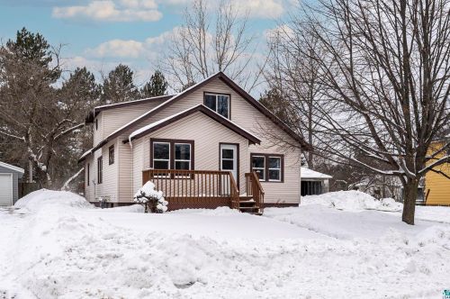 711 Laurel St, Scanlon, MN 55720-1447