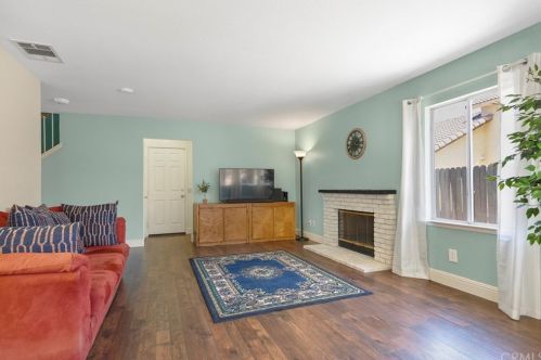 20539 Bloomfield Rd, Riverside CA  92508-2916 exterior