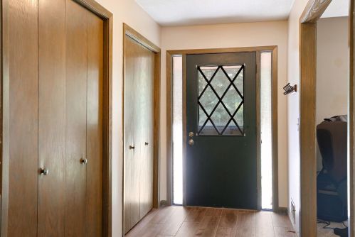 113 Hidden Meadow Rd, Saint Paul MN  55124-9743 exterior