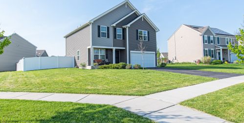 901 Sable Ridge Dr, Joliet, IL 60431-4520