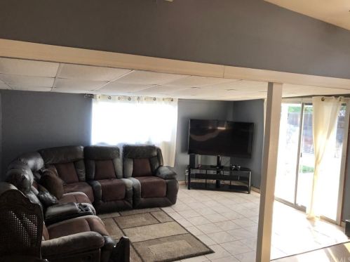 4224 Eileen St, Riverside CA  92504-2422 exterior