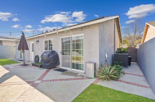 250 Sagamore St, Anaheim CA  92807-2811 exterior