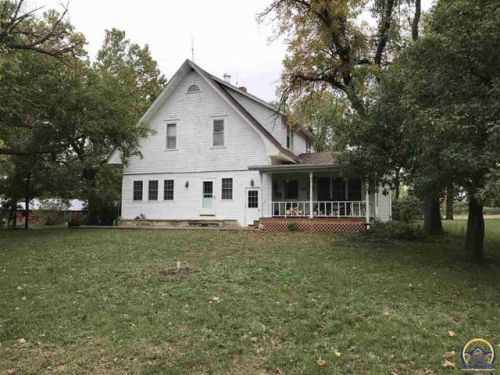 26759 Boothill Rd, Alma, KS 66401-8124