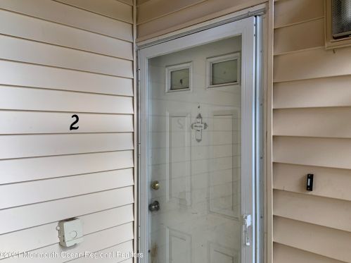 701 Zlotkin Cir, East Freehold, NJ 07728-4358
