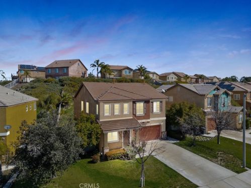 33104 Puffin St, Temecula, CA 92592-3307