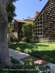 1821 Canyon Dr, Los Angeles CA  90028-5607 exterior