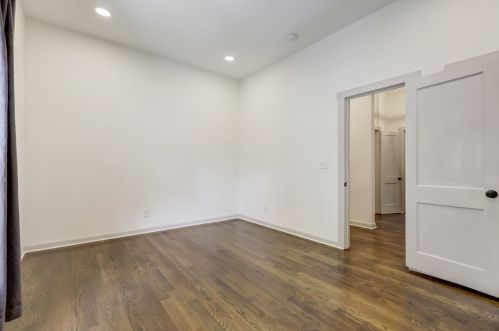 1366 Beatie Ave, Atlanta GA  30310-4306 exterior