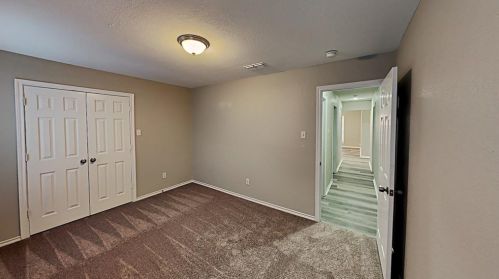 8129 Hulen Park Cir, Fort Worth TX  76123-1422 exterior