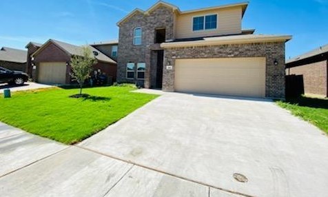 301 Emerald Creek Dr, Fort Worth TX  76131 exterior