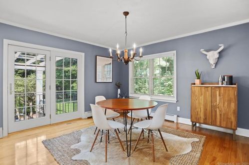 46 Pine Hill Ave, Norwalk CT  06855-2810 exterior