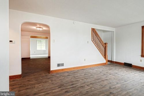 130 Baugher Dr, Hanover PA 17331-4003 exterior