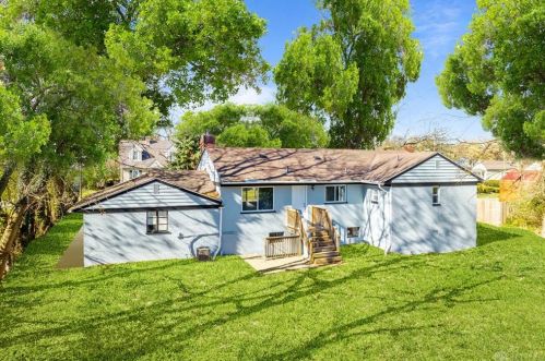 5836 Elsie Ave, Cincinnati, OH 45224-3206