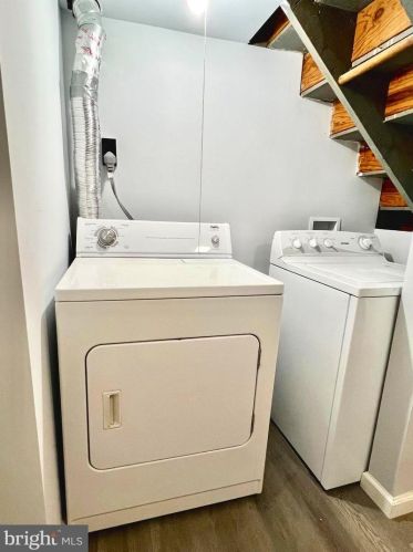 11706 Hatcher Pl, Silver Spring MD 20902-2316 exterior