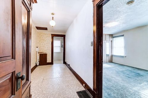 1216 Carson Ave, Cincinnati OH  45215-3122 exterior