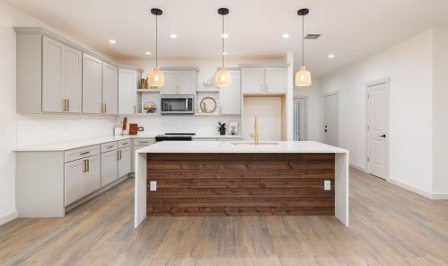 2297 Hornsby, Spring Branch TX 78070-5333 exterior