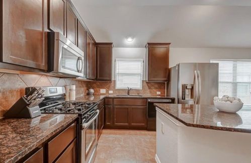 23614 Fairport Harbor Ln, Richmond TX  77407-2888 exterior