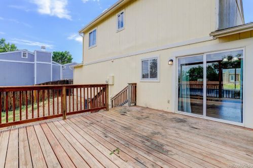 19101 Milan Cir, Denver CO  80013-3661 exterior