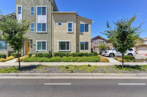 3228 Bridgeway Dr, Rancho Cordova, CA