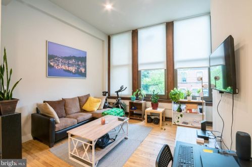 1300 19th St, Philadelphia, PA 19121-4904