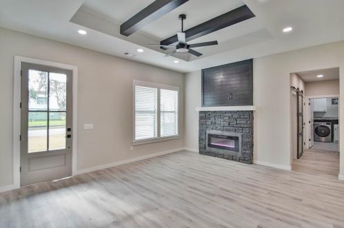 828 Corral Dr, Granbury TX  76048-5702 exterior