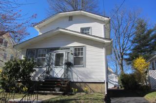 32 Cypress St, Millburn NJ  07041-1923 exterior