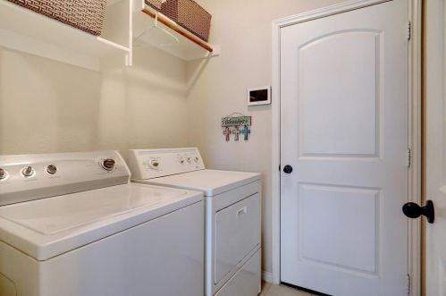 6321 Lake Side Dr, Fort Worth TX 76179 exterior