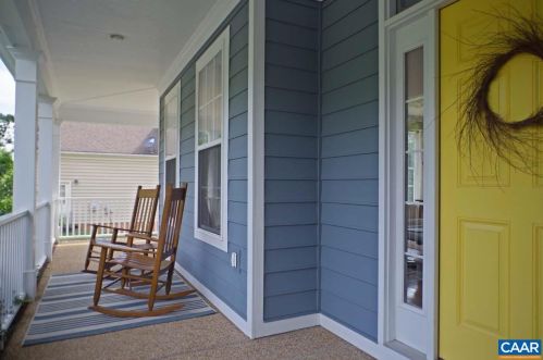 2059 Ridgetop Dr, Charlottesville, VA 22903-8812