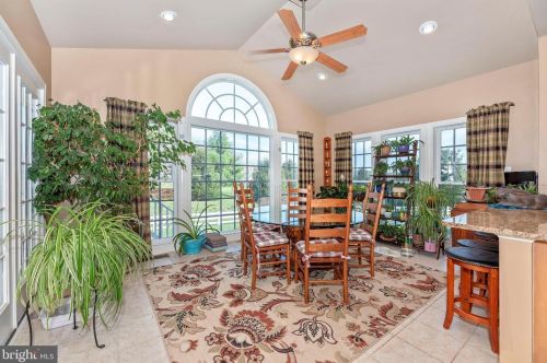 7 Farmstead Pl, Middletown MD  21769-7742 exterior