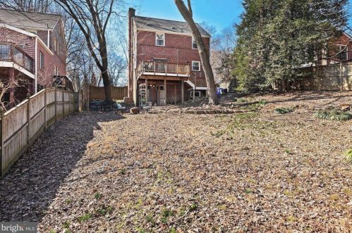 10211 Sutherland Rd, Silver Spring MD 20901-2236 exterior