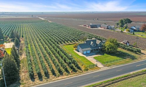 1830 Armstrong Rd, Lodi, CA 95242-9314