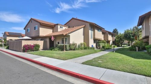 10531 Carrotwood Way, Stanton, CA 90680-2308