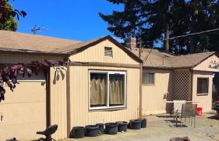 450 154th St, Seattle WA  98166-2219 exterior