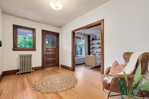 216 Sherman St, Denver, CO 80203-4006