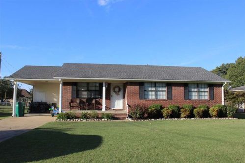 197 Cedar Cv, Bells, TN 38006-3663