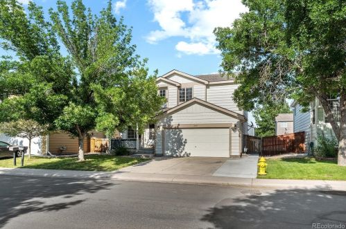1044 Mockingbird St, Denver, CO 80601-7368