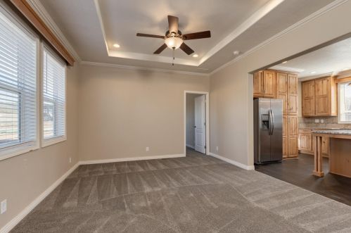 1712 Piney Ridge Dr, Paradise, CA 95969-2337
