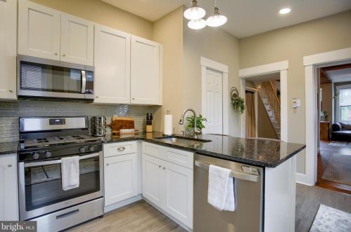 36 Mulberry St, Lancaster PA  17603-3741 exterior