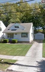 1227 Gordon Rd, Cleveland OH  44124-1336 exterior