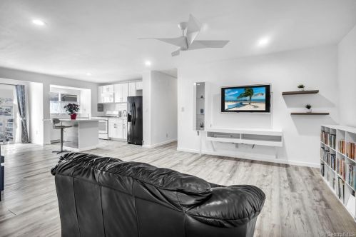 87122 Mamoalii Pl, Nanakuli, HI 96792-3257