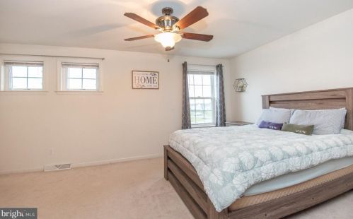 600 Fox Ridge Ln, Lebanon PA 17042-7692 exterior