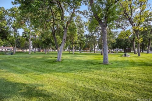 327 2nd Ave, La Salle CO 80645-3218 exterior