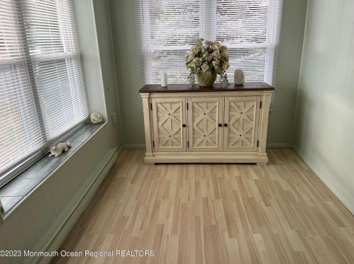 11 Independence Pkwy, Lakehurst, NJ 08759-1620