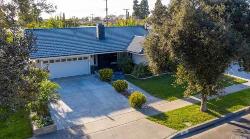412 Starboard St, Santa Ana, CA 92704-1065