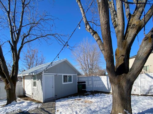 381 400, Smithfield UT 84335-1349 exterior