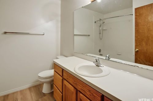 3917 3850, Ogden UT  84405-1590 exterior