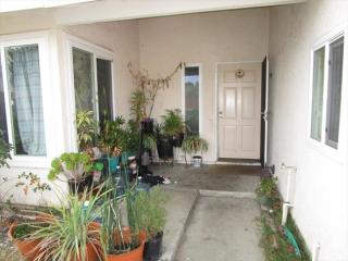 749 Sherwood Dr, Oceanside, CA 92058-1631
