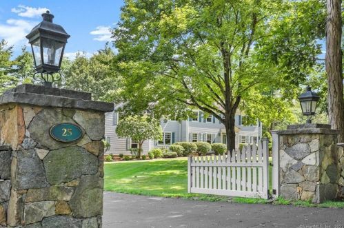 25 Middlebrook Farm Rd, Wilton, CT 06897-2015