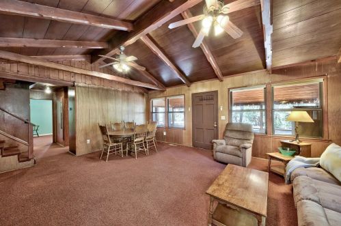 7400 River Rd, Truckee CA  96161 exterior