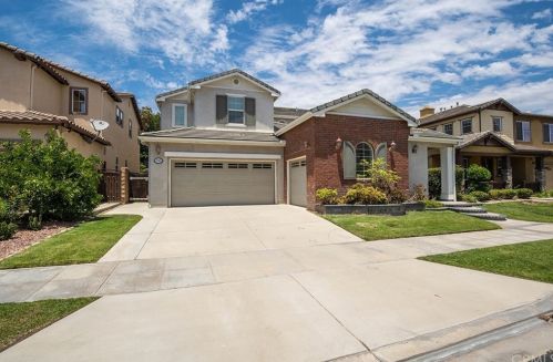 1305 Judy Ln, Upland, CA 91784-9271